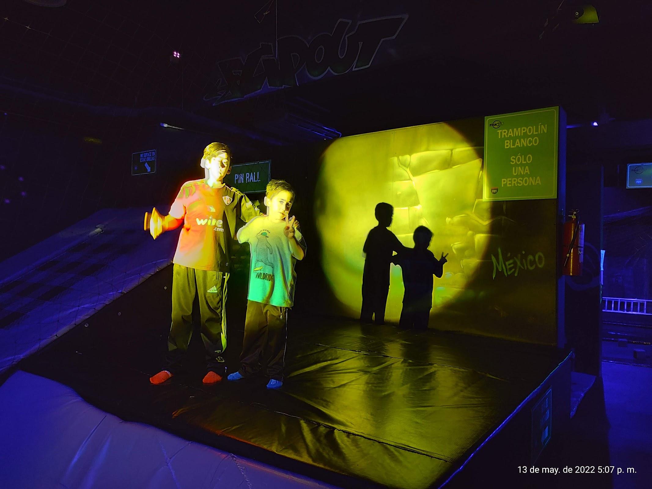 Flip Out Tlaquepaque – Parque de Trampolines y Fiestas Infantiles galería 9