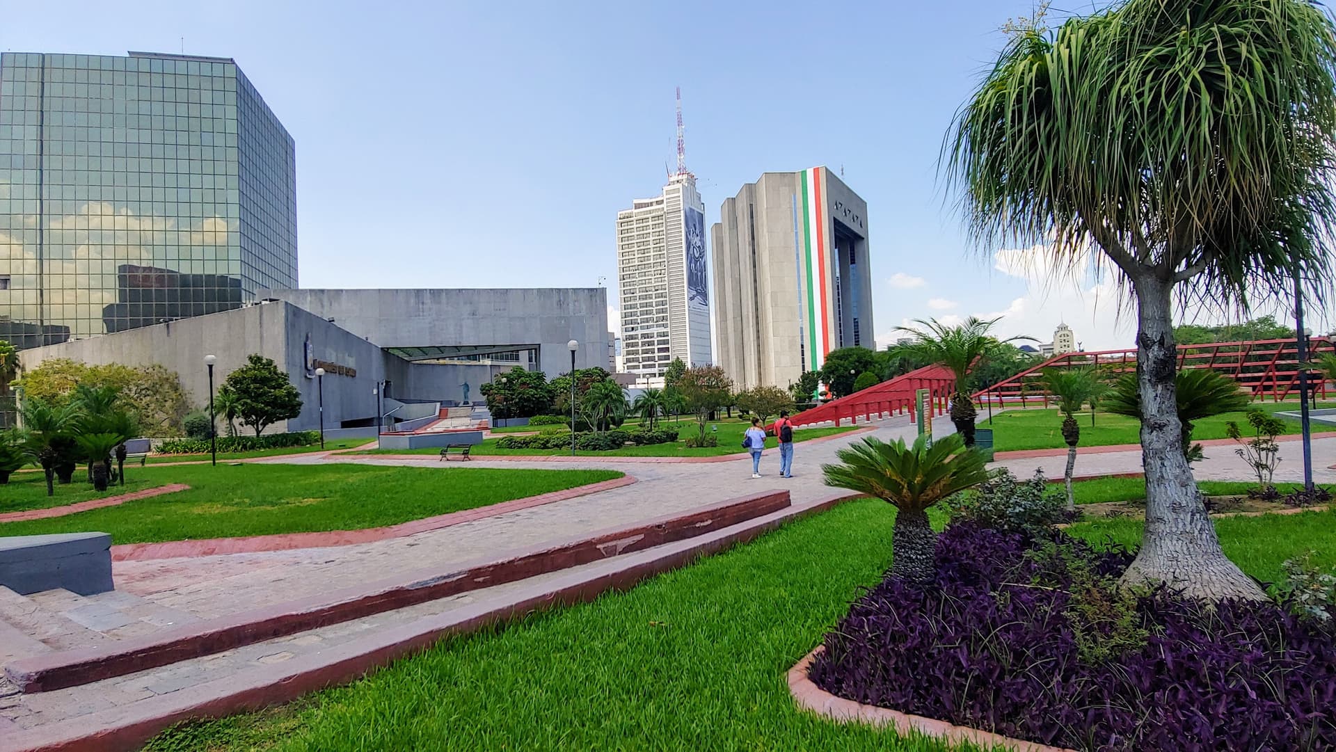 Macroplaza