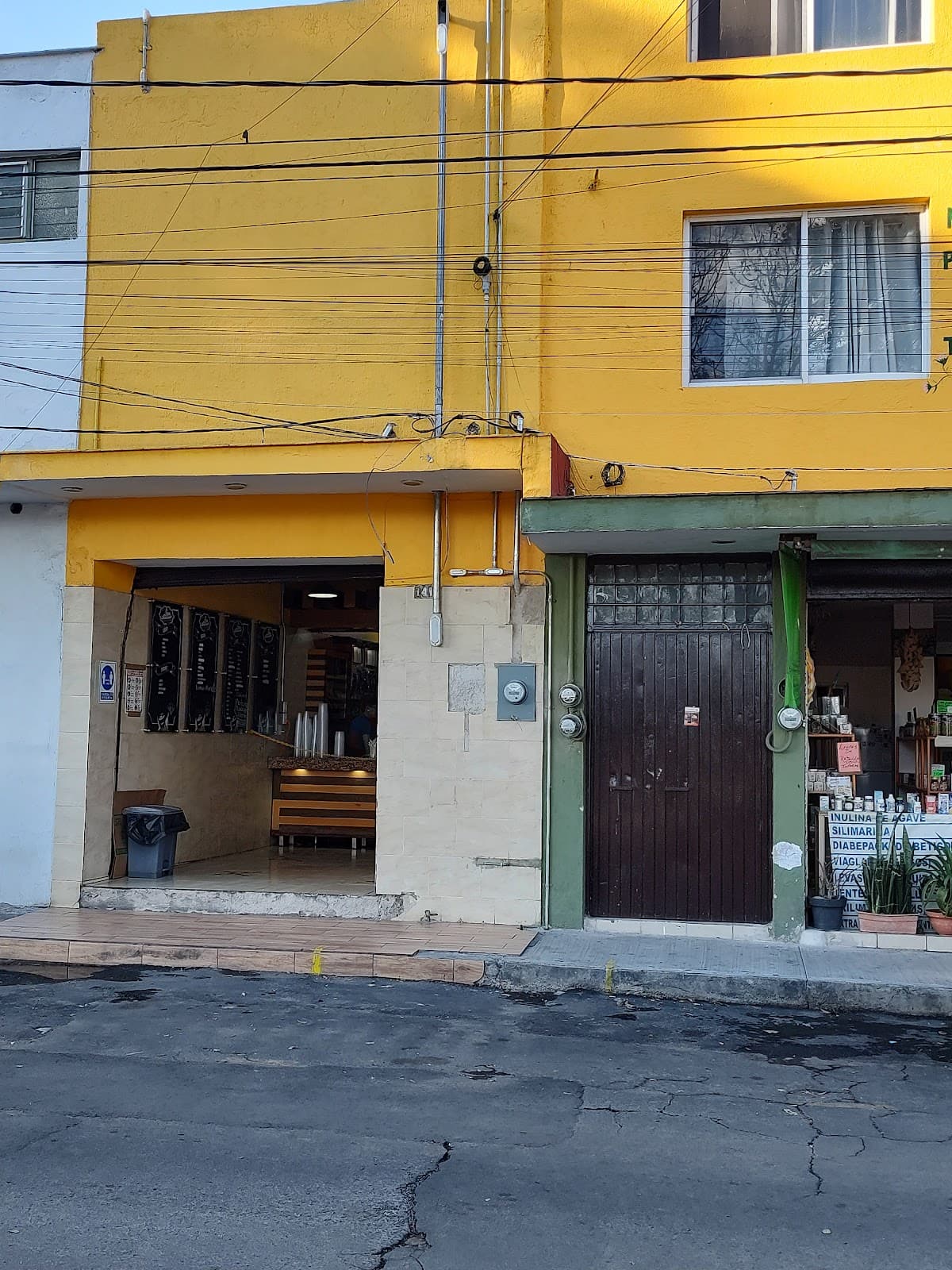 Nevería San Antonio MATRIZ Nieves de Garrafa en Guadalajara