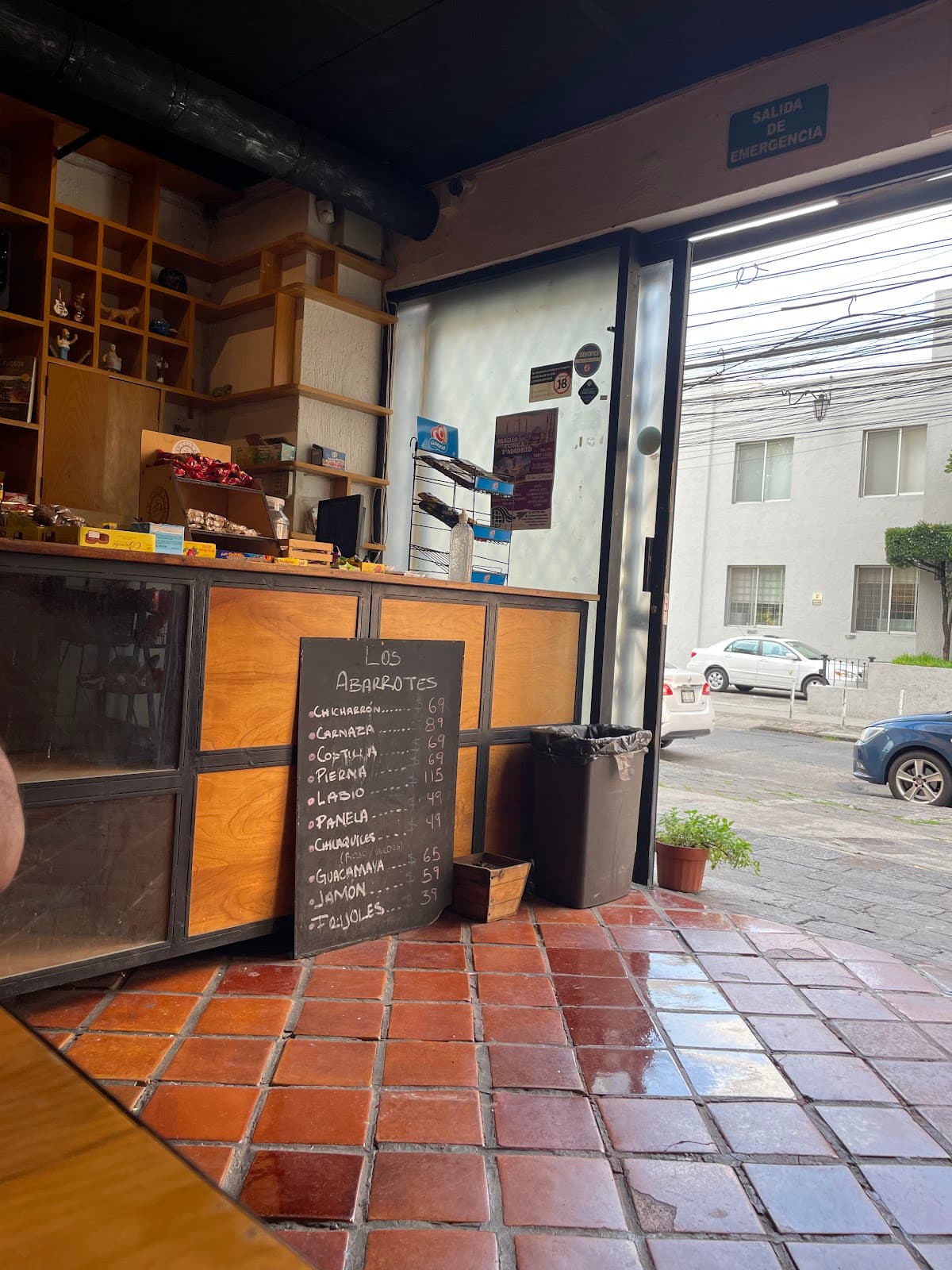 Los Abarrotes Marsella Lonches en Guadalajara