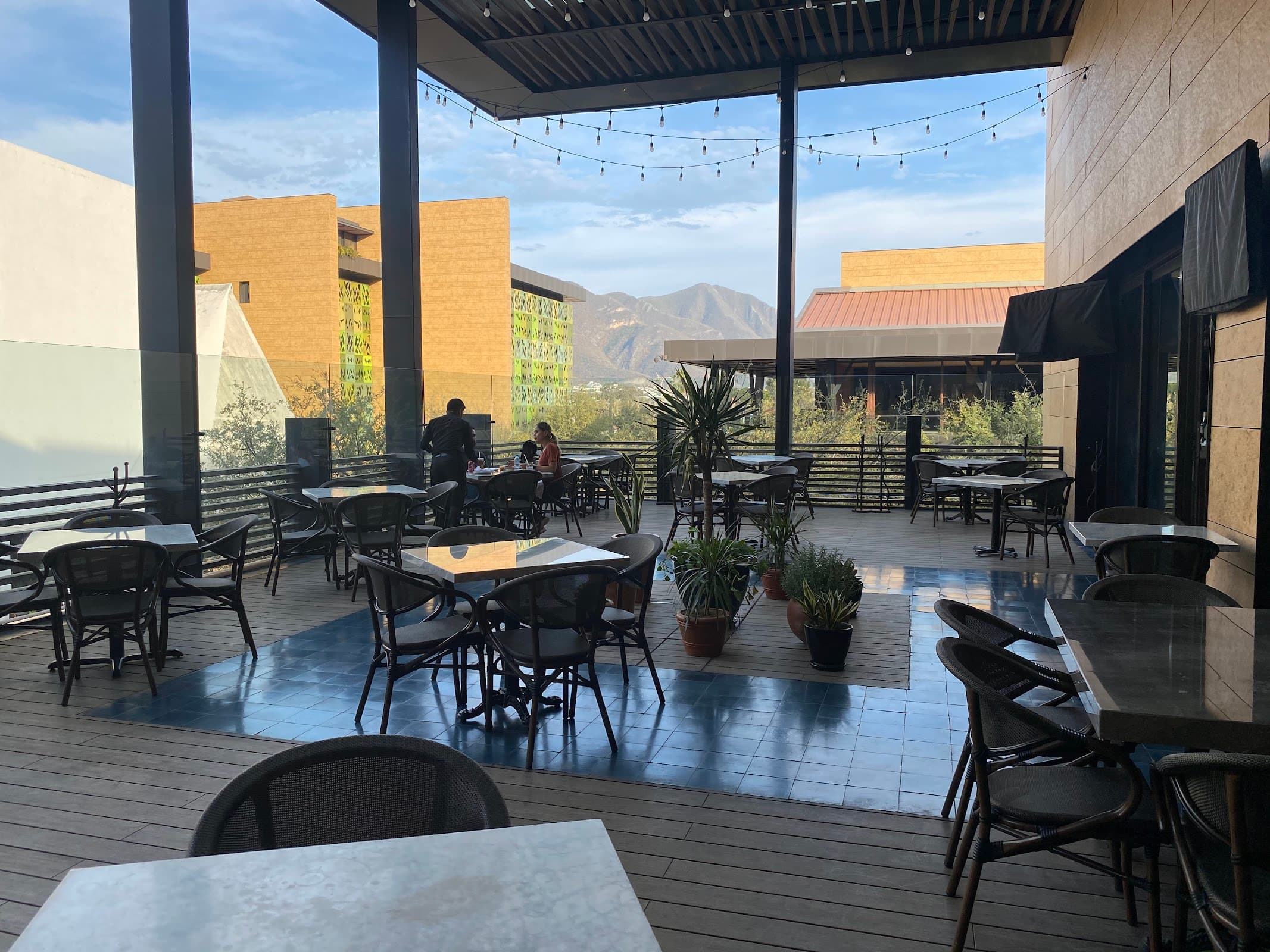 La Corazonada + PIZZAIOLO en Monterrey